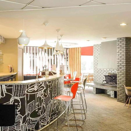 Hotel Ibis Laval Le Relais D'Armor Changé Esterno foto
